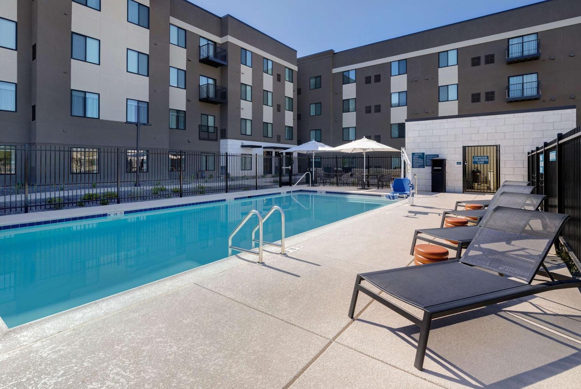 Waterwalk Extended Stay By Wyndham Хантсвилл Экстерьер фото